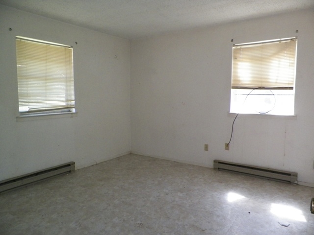 411 S 3rd, Boswell, OK 74727