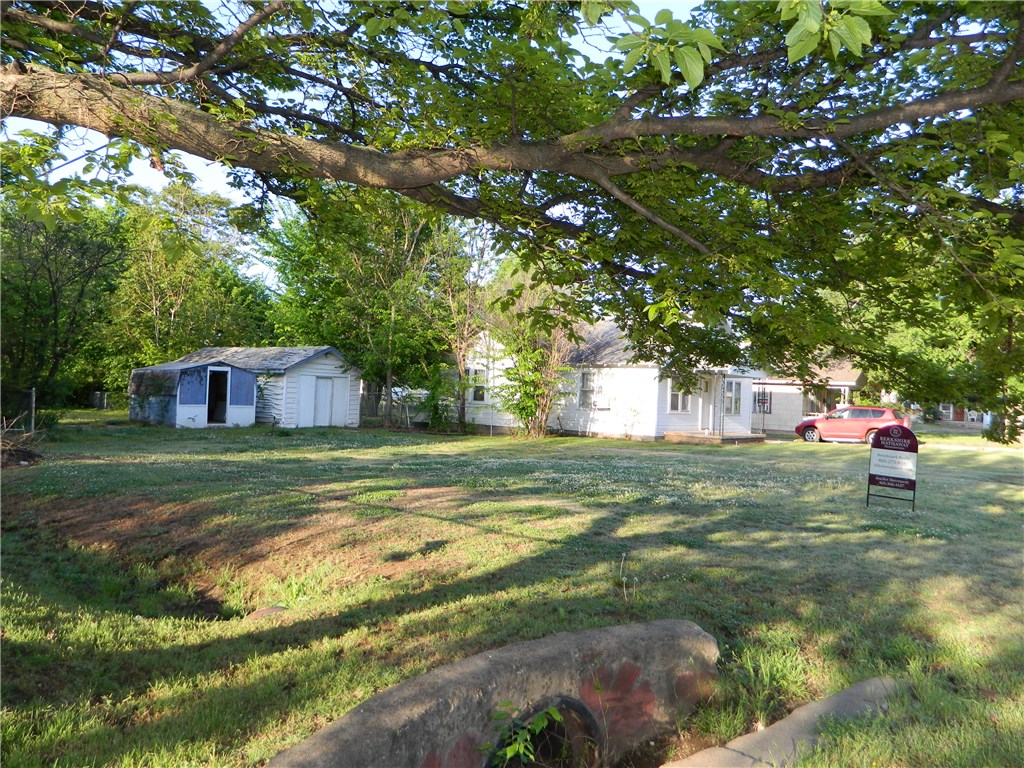 821 W Benedict, Shawnee, OK 74801