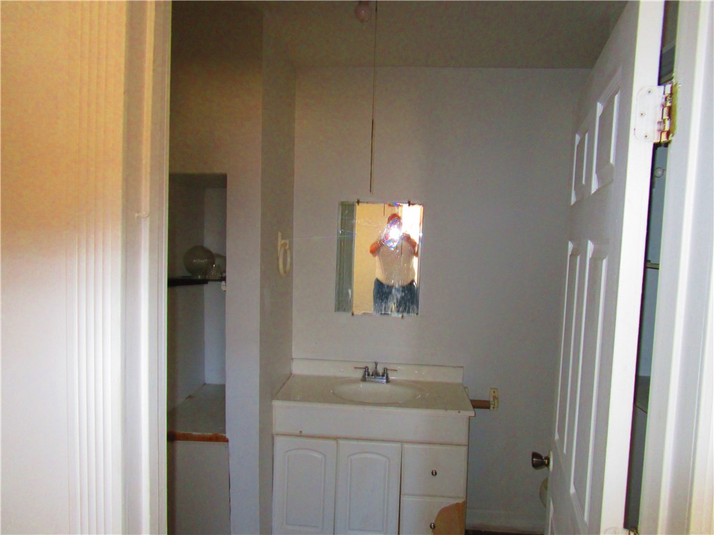 614 W Ford Street, Shawnee, OK 74801