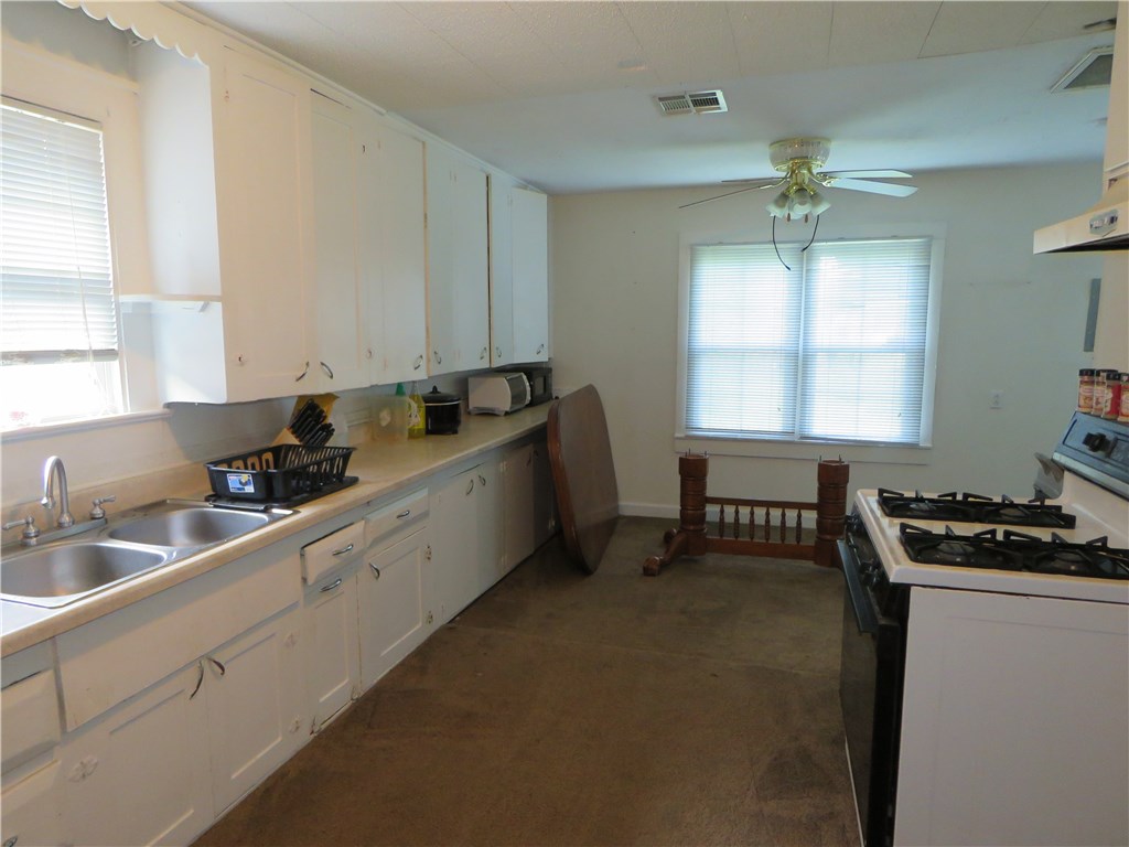 632 W Wood, Shawnee, OK 74801
