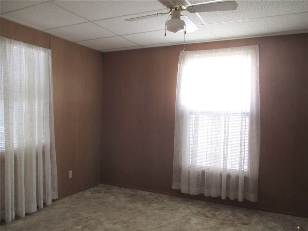 425 N Park, Shawnee, OK 74801