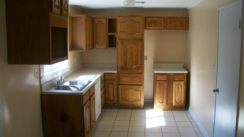 715 W. Wood, Shawnee, OK 74801