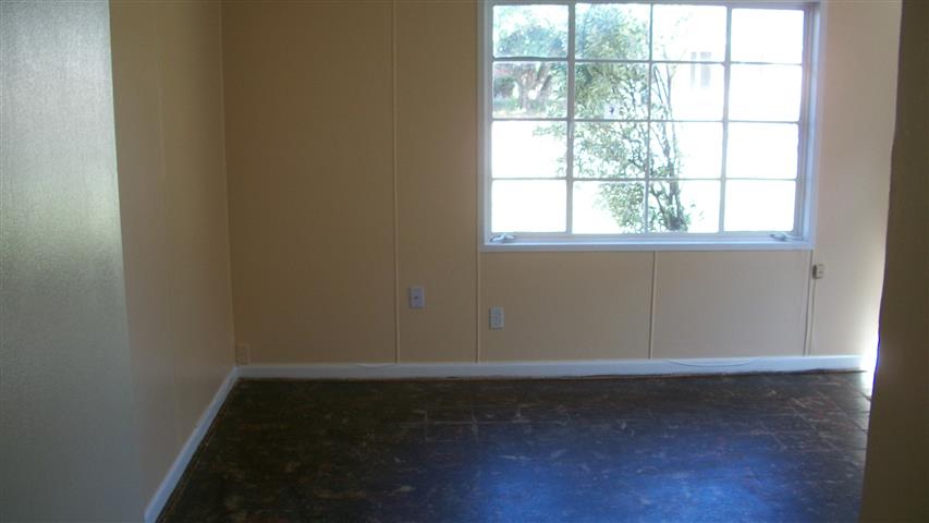 715 W. Wood, Shawnee, OK 74801