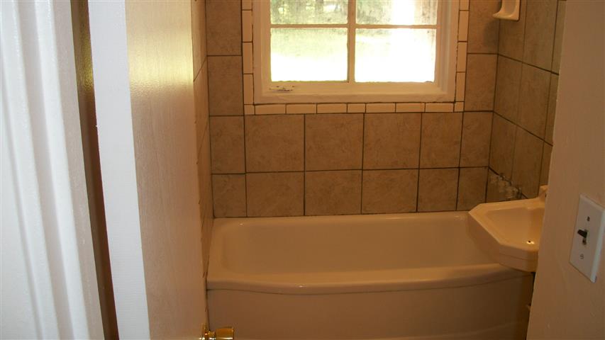 715 W. Wood, Shawnee, OK 74801