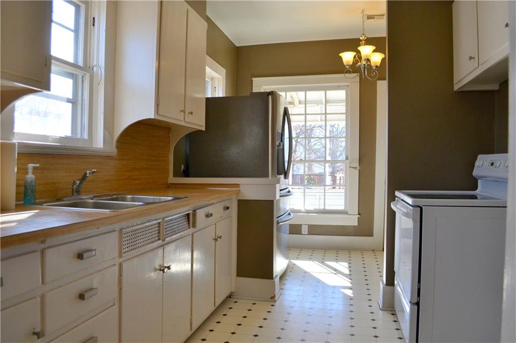 17 E Severn, Shawnee, OK 74801
