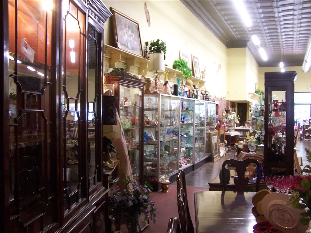 118 E Main Street, Shawnee, OK 74801