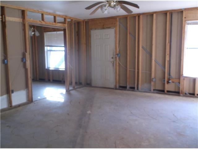 4401 Smoking TreeShawnee, OK, 74804Pottawatomie County