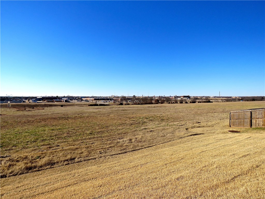 1400 Mia, Shawnee, OK 74804