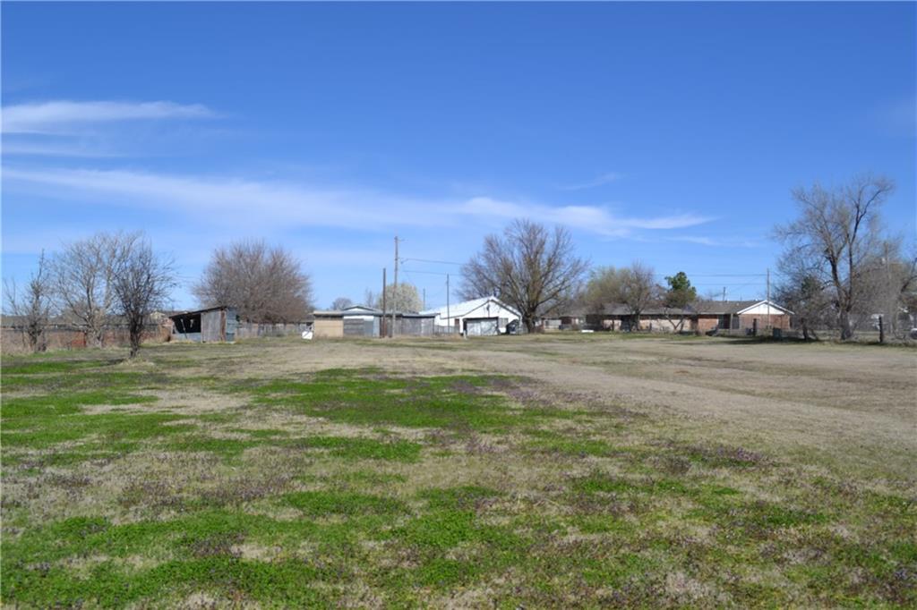 1845 W Midland, Shawnee, OK 74804