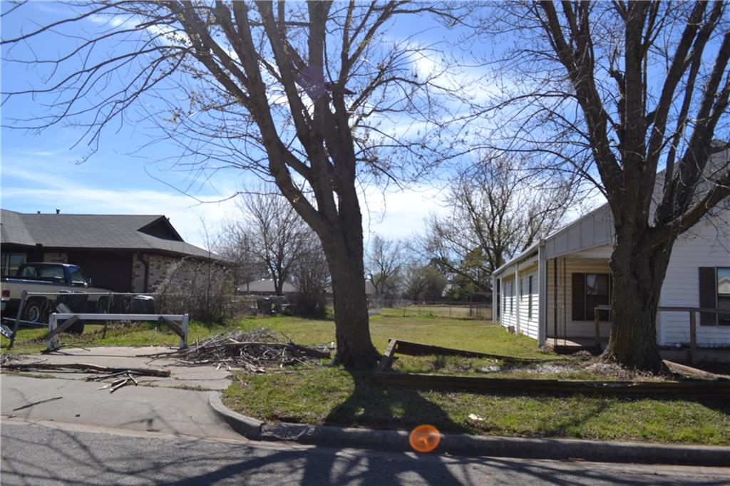 1845 W Midland, Shawnee, OK 74804