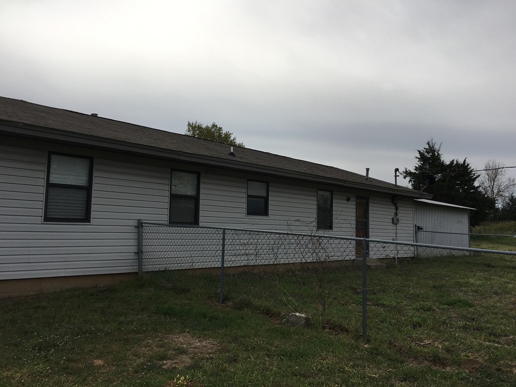 307 S Main St, Ada, OK 74820