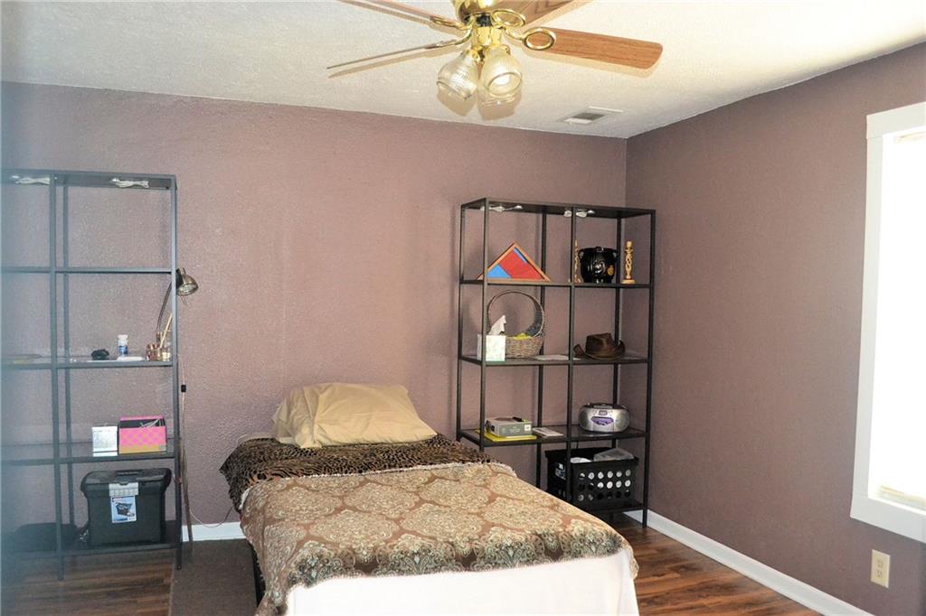 220 E 1st Street, Chandler, OK 74834