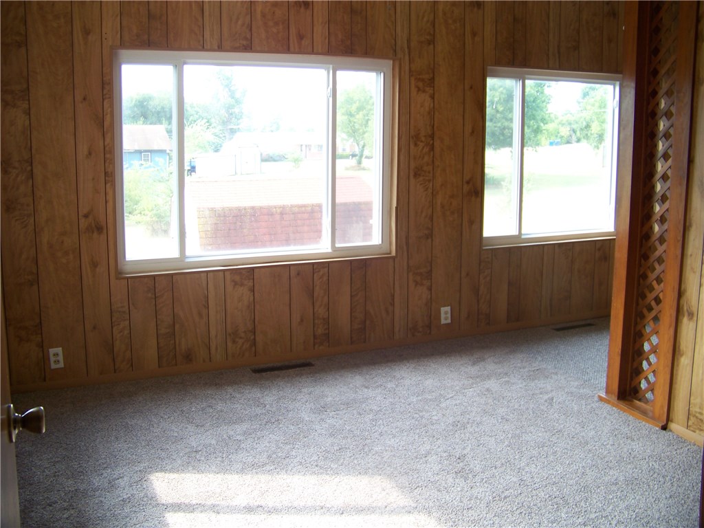 623 E 10th, Chandler, OK 74834