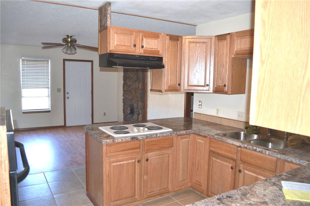 132 Lee Ann Lane, Chandler, OK 74834