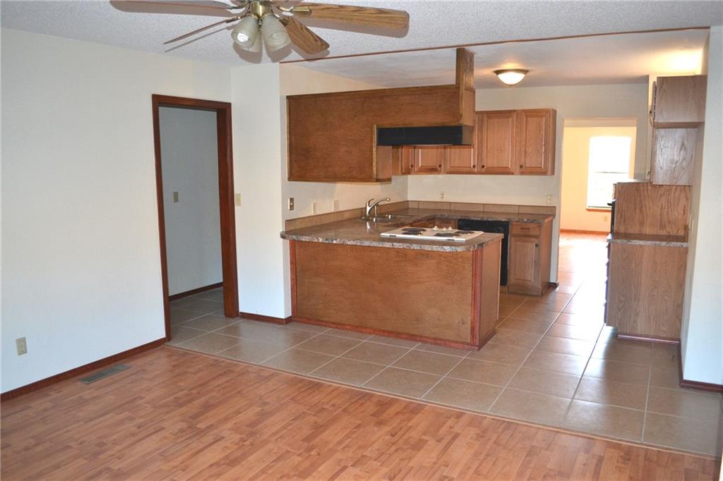 132 Lee Ann Lane, Chandler, OK 74834