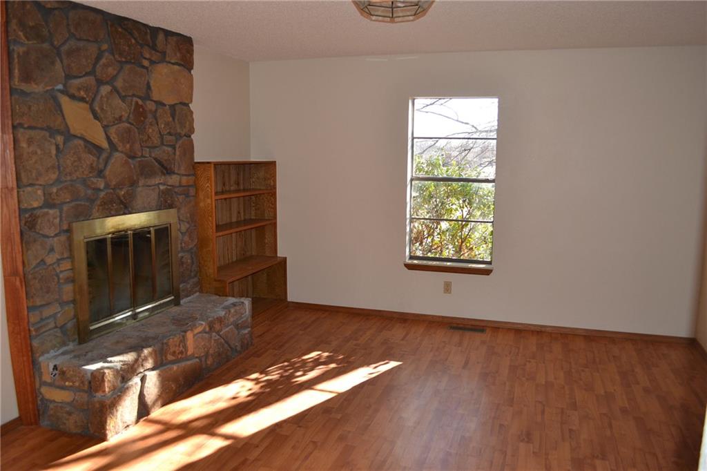 132 Lee Ann Lane, Chandler, OK 74834