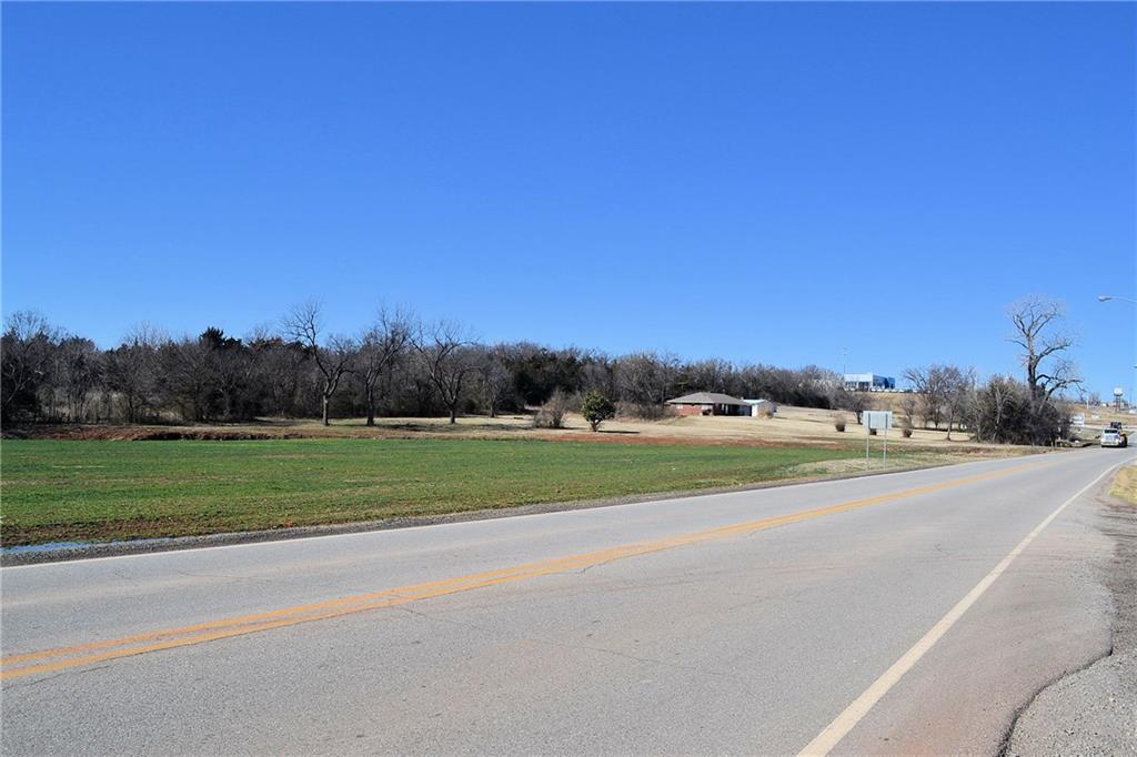 215 N Price Highway, Chandler, OK 74834