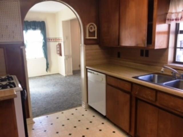 331 S Broadway, Konawa, OK 74849