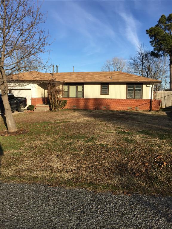 434 S. 4th, McLoud, OK 74851