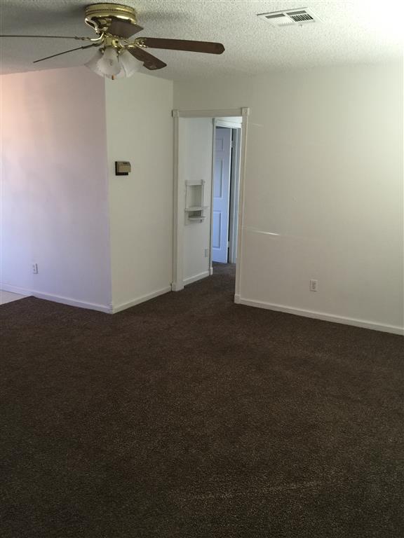 434 S. 4th, McLoud, OK 74851