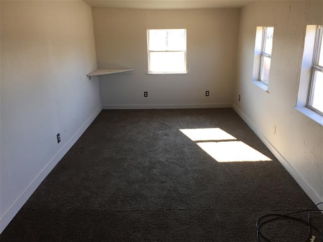 41 Oakridge Ct, McLoud, OK 74851