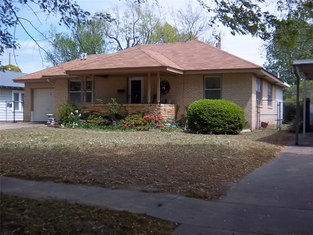 518 S 6th Street, Okemah, OK 74859