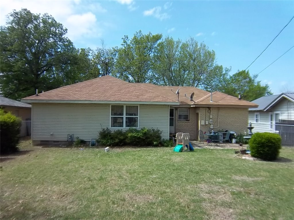 518 S 6th Street, Okemah, OK 74859