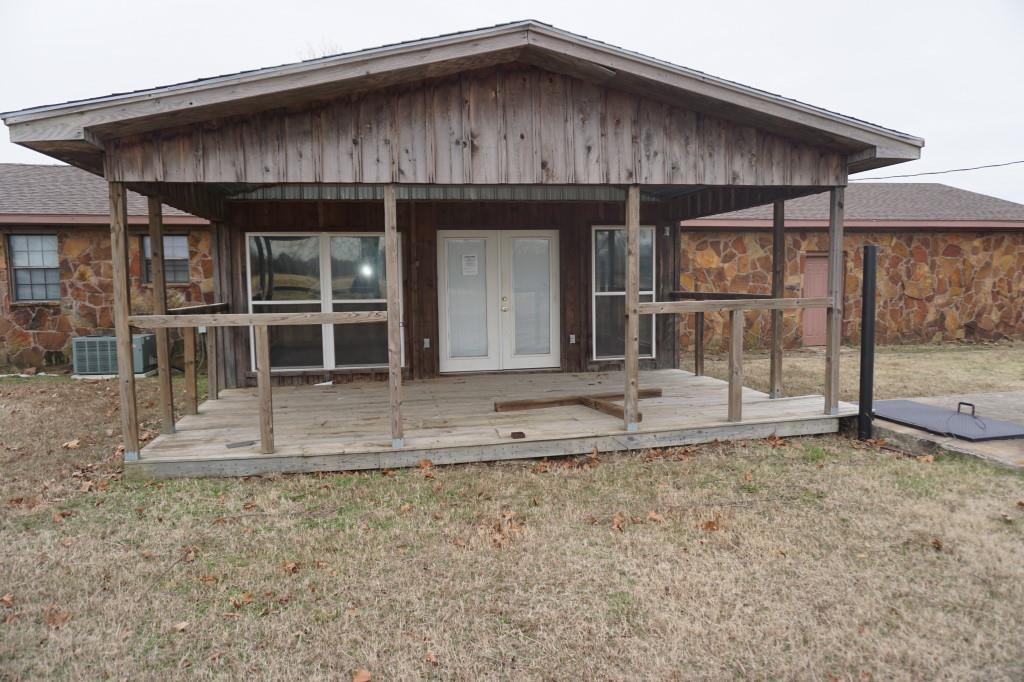 2308 W Frontage, Okemah, OK 74859