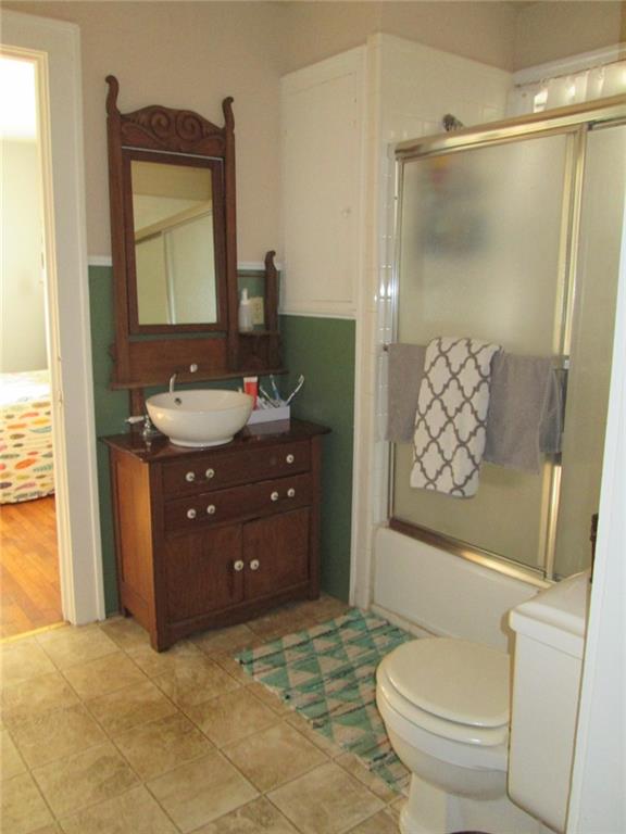 127 N 6th Street, Okemah, OK 74859