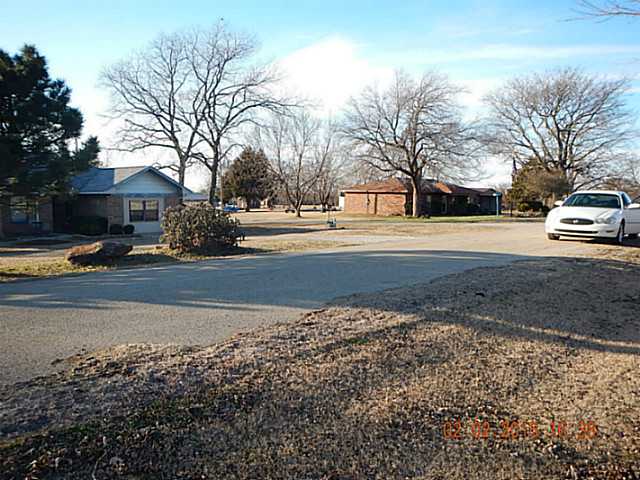 2 Walnut, Paden, OK 74860