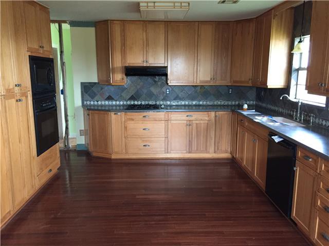 352287 E 1070 RdPrague, OK, 74864Pottawatomie County