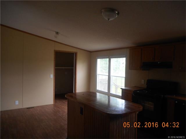 102472 S 3520 Road, Prague, OK 74864