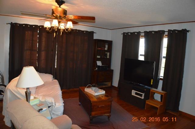 55732 Moccasin Trail, Prague, OK 74864
