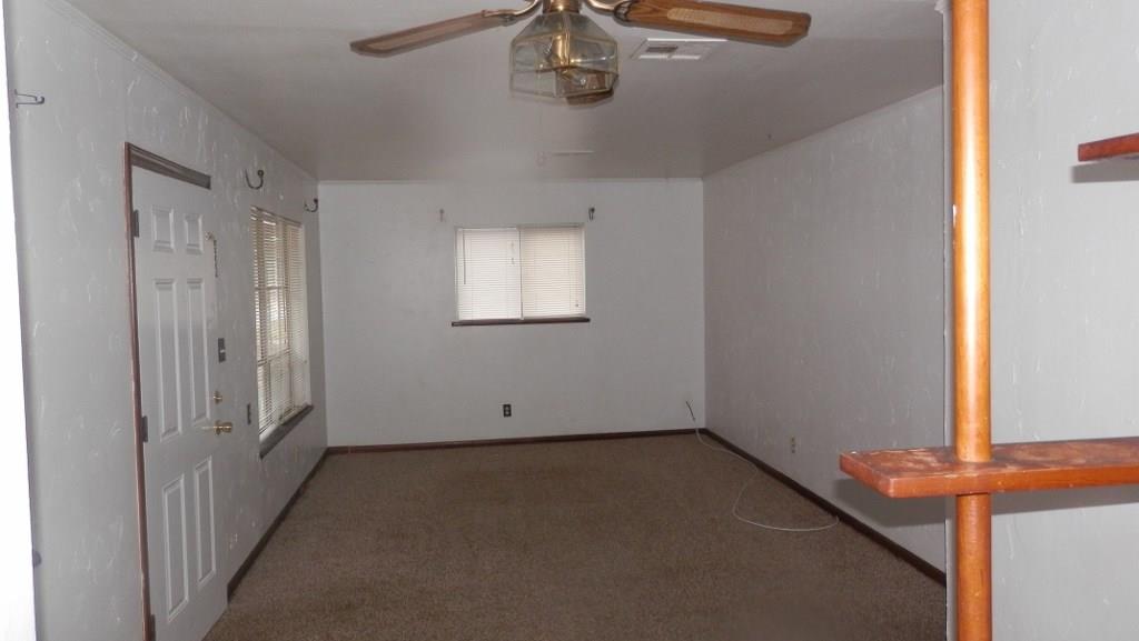 1715 W Strother Avenue, Seminole, OK 74868