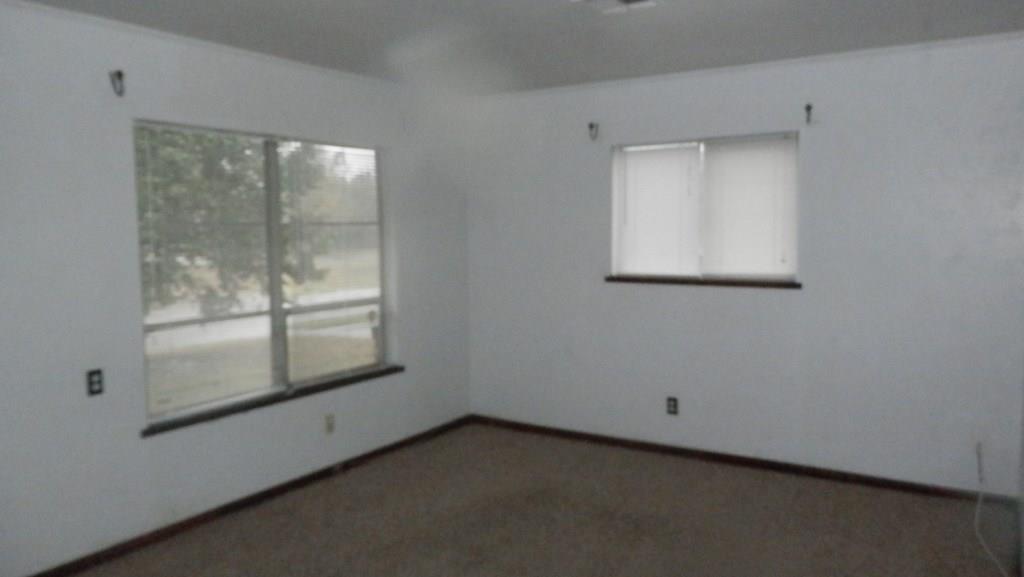 1715 W Strother Avenue, Seminole, OK 74868