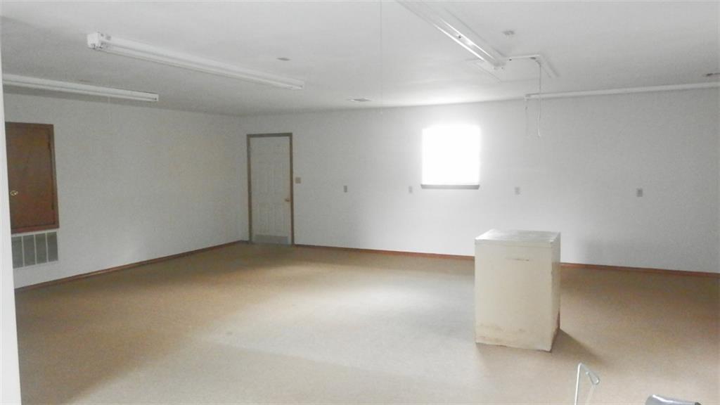 1043 N Main Street, Seminole, OK 74868