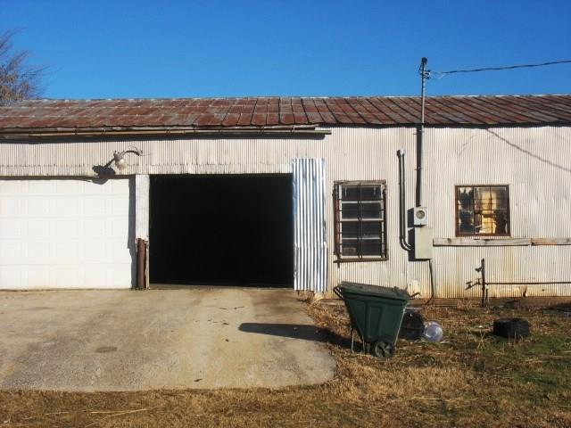607 W Broadway, Seminole, OK 74868