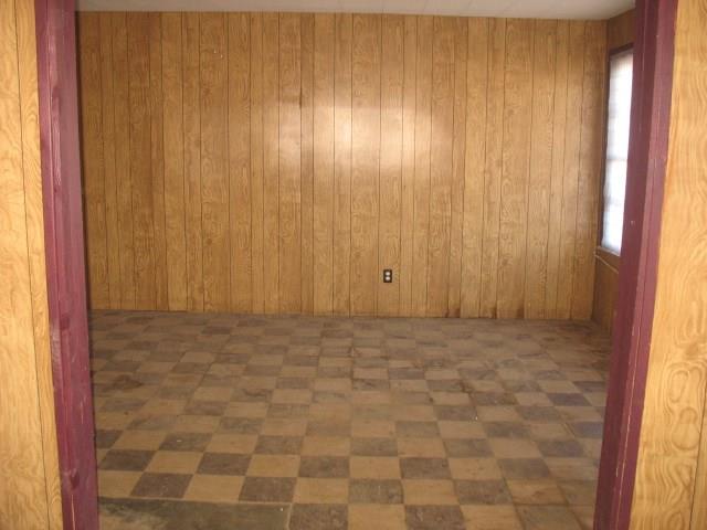 607 W Broadway, Seminole, OK 74868