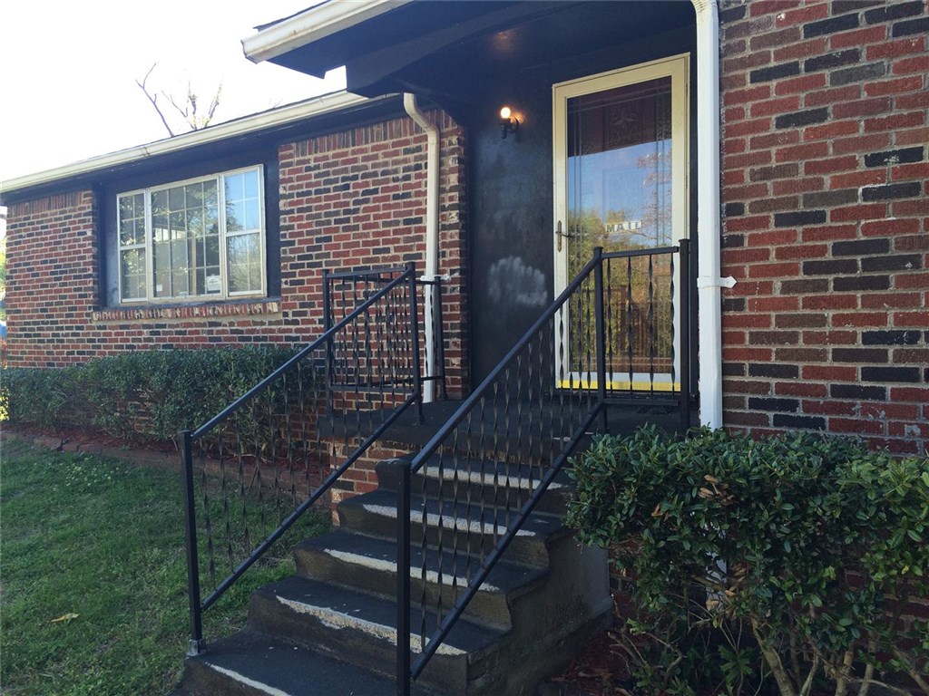 302 W Wewoka, Seminole, OK 74868