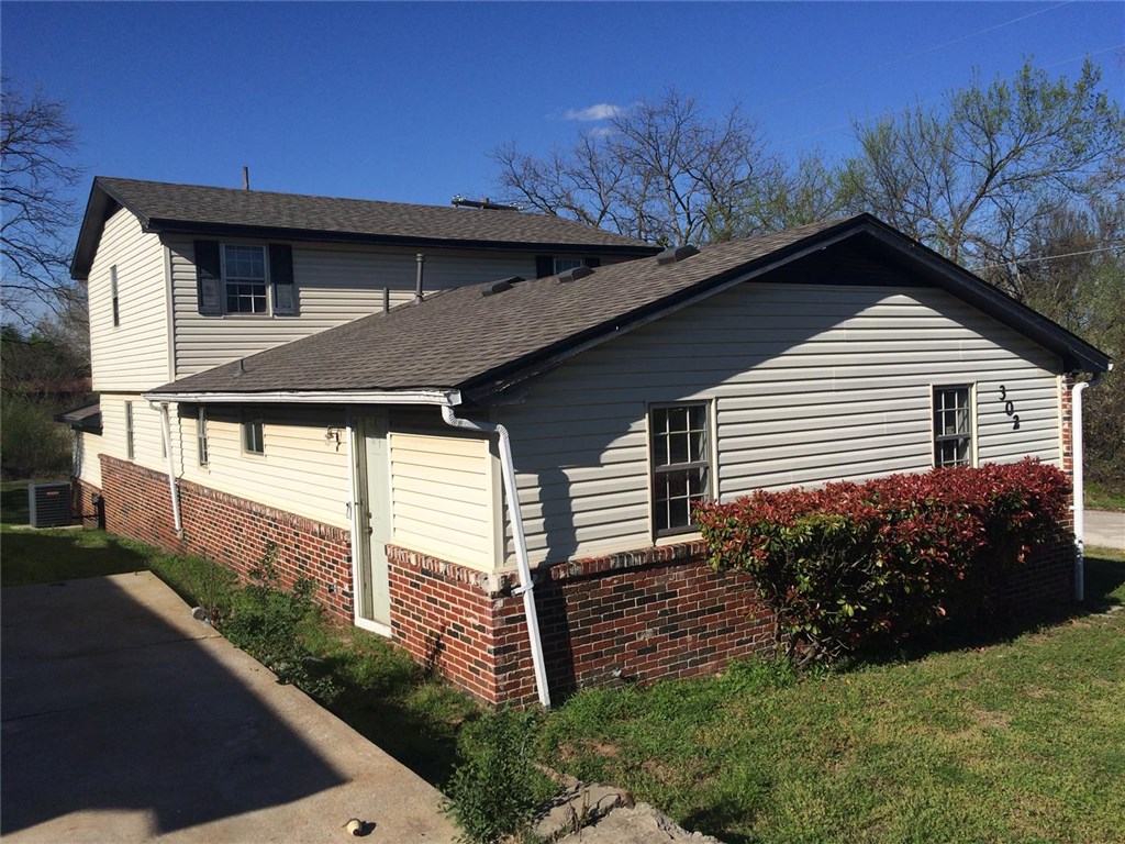 302 W Wewoka, Seminole, OK 74868