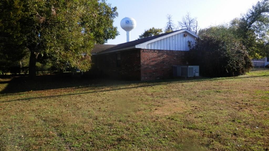 1615 N Boren Boulevard, Seminole, OK 74868