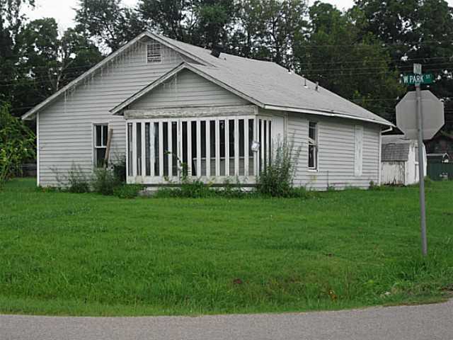 318 W Park Street, Tecumseh, OK 74873