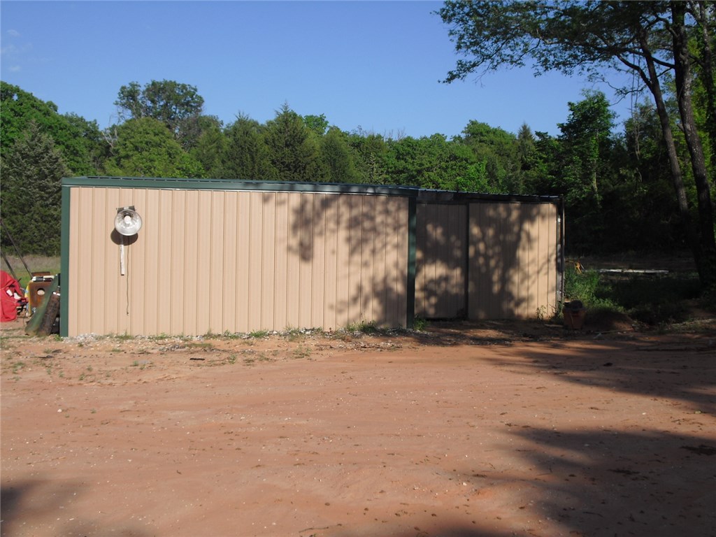 21155 Flight Lane, Tecumseh, OK 74873