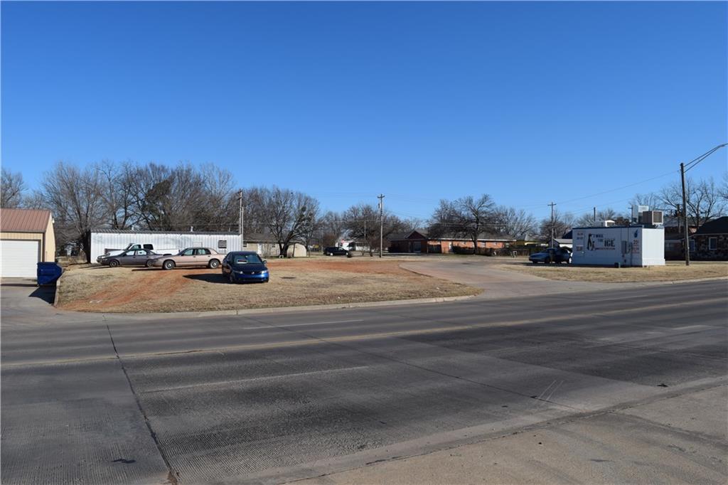 601 N Broadway, Tecumseh, OK 74873