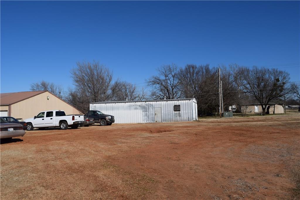 601 N Broadway, Tecumseh, OK 74873