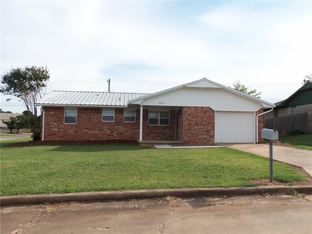 502 Ann Dr, Tecumseh, OK 74873