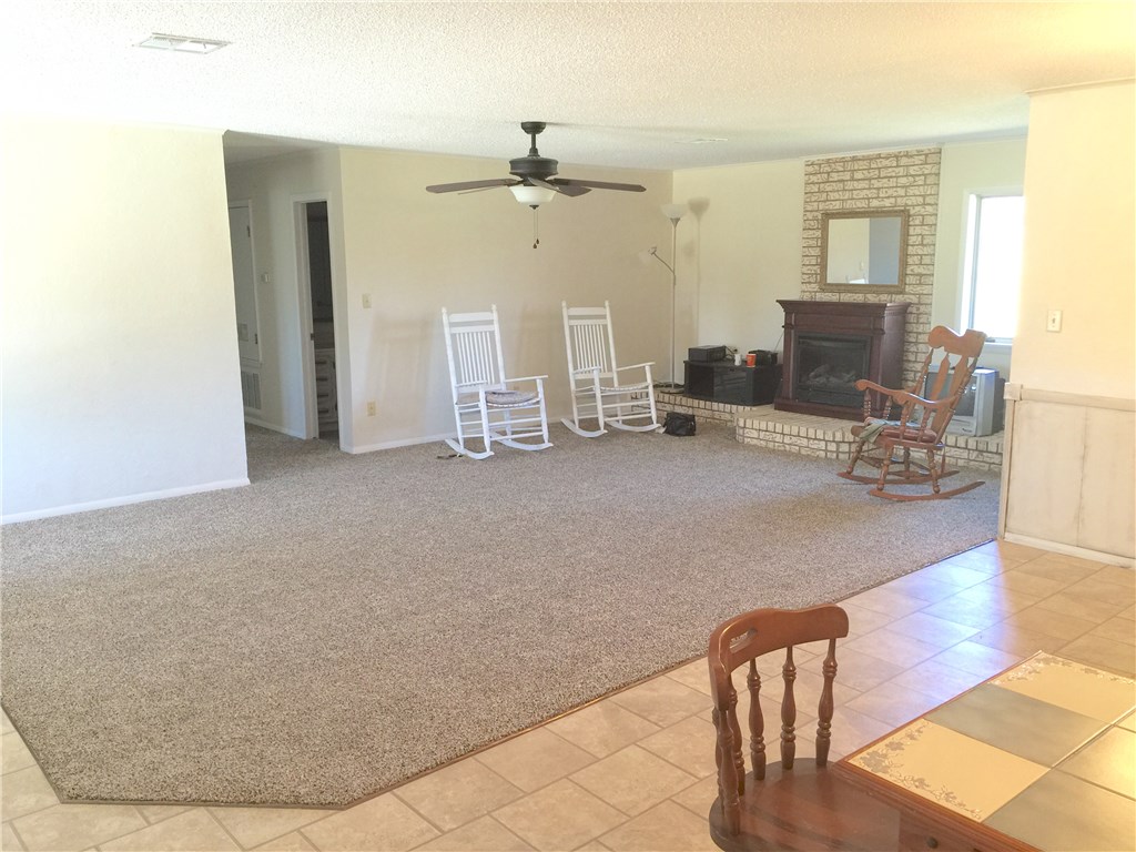 703 E Park, Tecumseh, OK 74873
