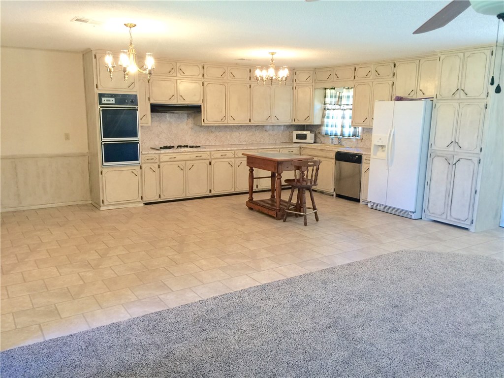 703 E Park, Tecumseh, OK 74873
