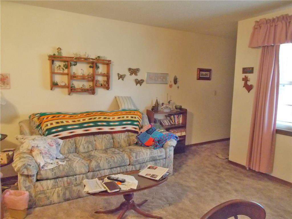 612 E Locust, Tecumseh, OK 74873