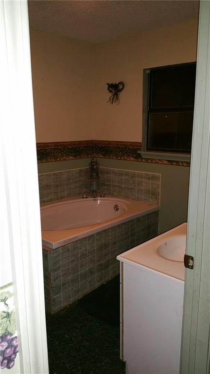 1020 Sunnymeade, Wewoka, OK 74884